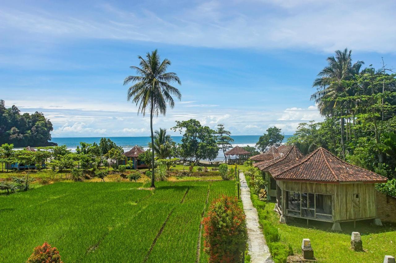 Oyo 2246 Anjung Bang Oking Hotel & Resort Pasarpulaupisang Exteriér fotografie